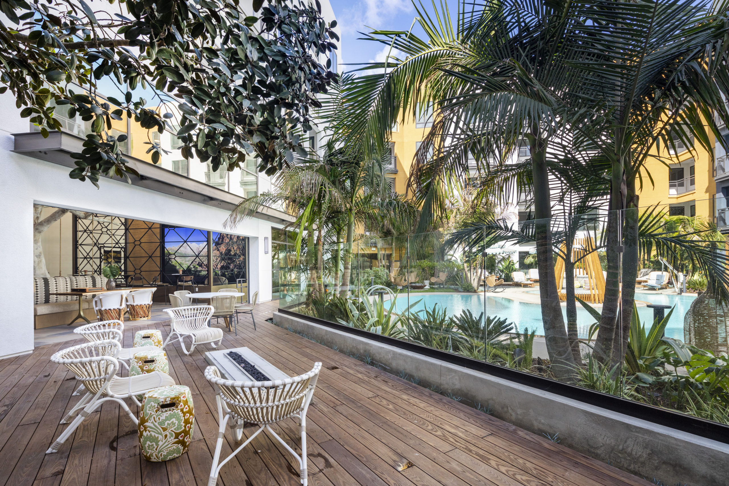 pool courtyard poolside lounge apartment resort pool broadstone atlas